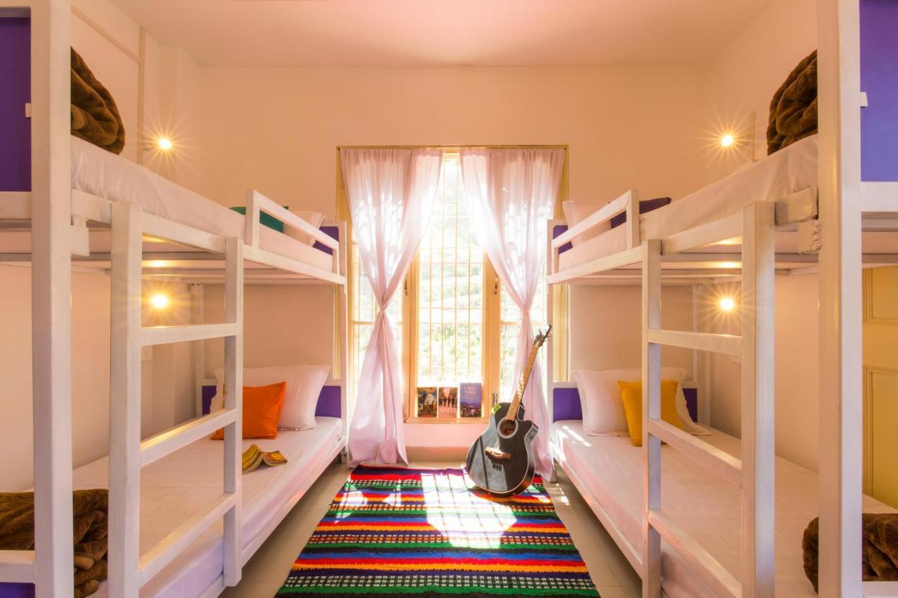 Gostops Dalhousie - Rooms & Dorms Екстериор снимка